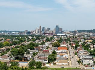 120 Main St #322, Newport, KY 41071