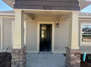 1706 Tuxedo Jct, Effingham, SC 29541