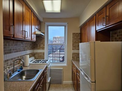 84-25 118 Street #6E, Kew Gardens, NY, 11415