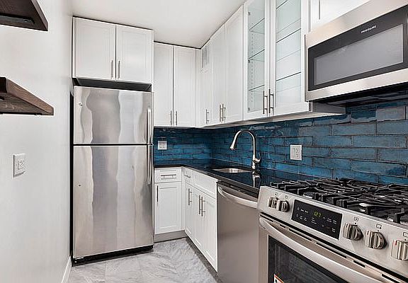 3rd image of 345 E 93rd St APT 28K