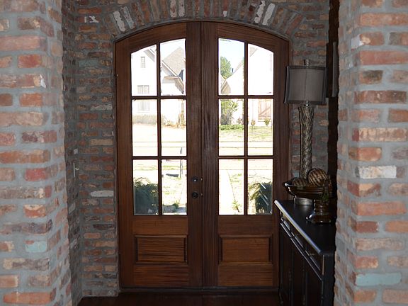 Brick accent wall entry