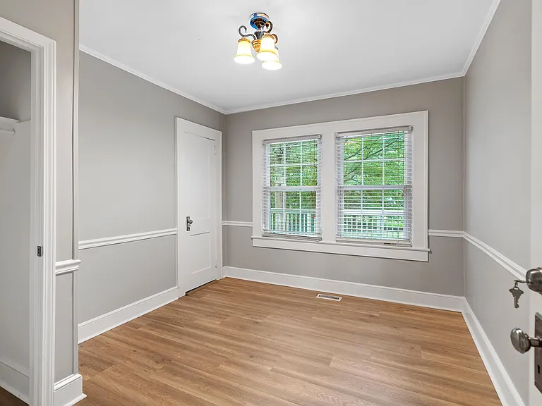 120 Woodale Dr — Photo 20