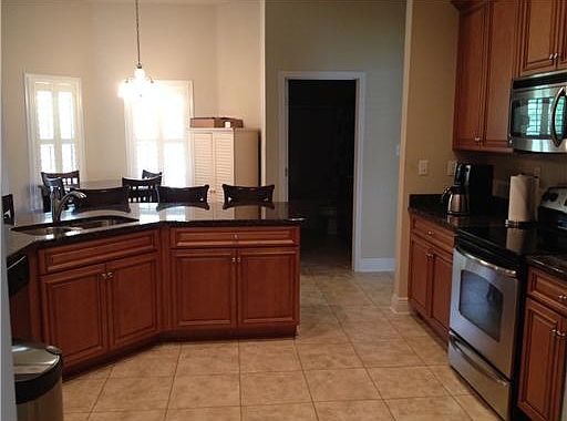 3rd image of 16220 Walker Farm Ln