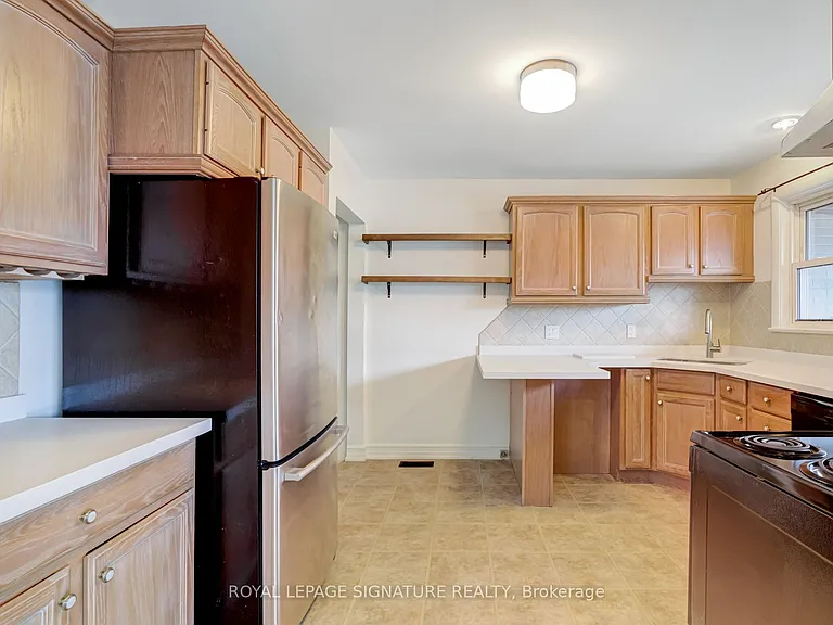 22 Drury Ln #MAIN — Photo 5