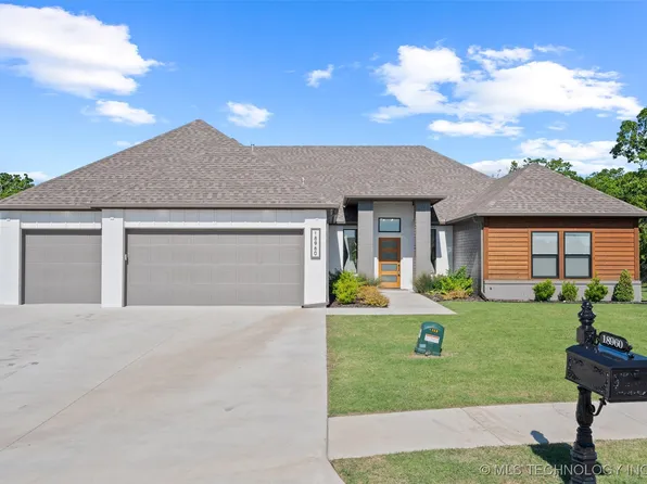 18960 E Ridgeline Rd, Catoosa, OK 74015
