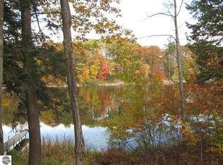 3321 Lincoln Dr NE, Kalkaska, MI 49646