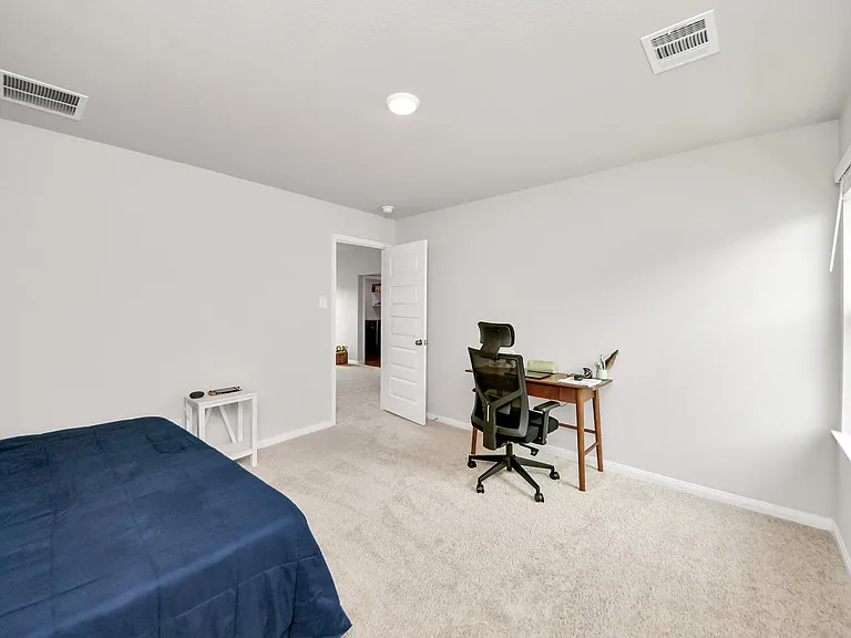 2473 Carp Dr — Photo 30