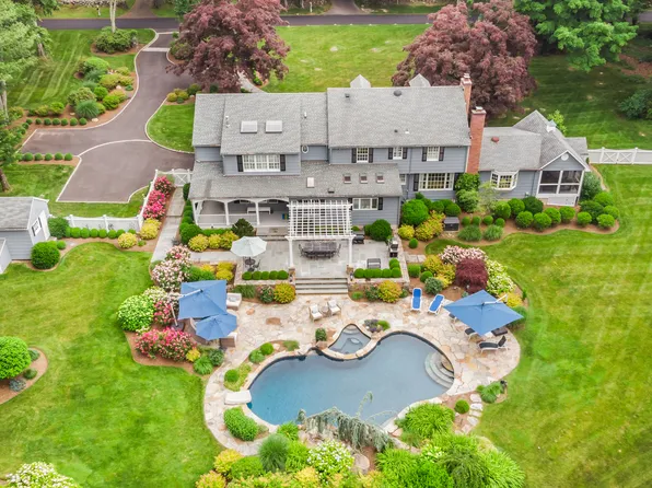 18 Lantern Ridge Road, New Canaan, CT 06840