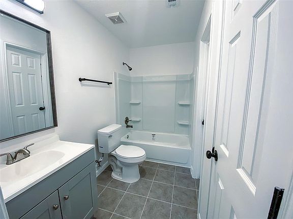 2nd image of 5339 Sugar Bush Dr