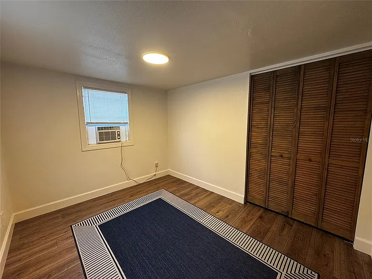 102 Laureti Ln — Photo 7