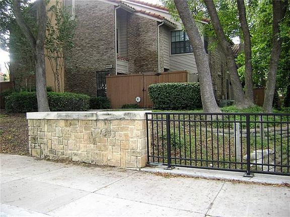 2nd image of 895 Dublin Dr APT A