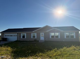 5475 Nicholas Ave, Williston, ND 58801