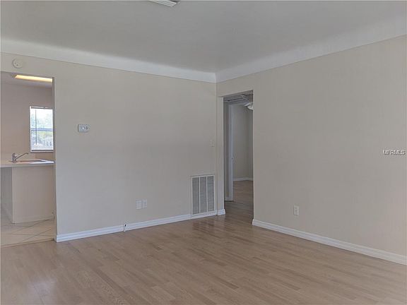 5th image of 535 92nd Ave N