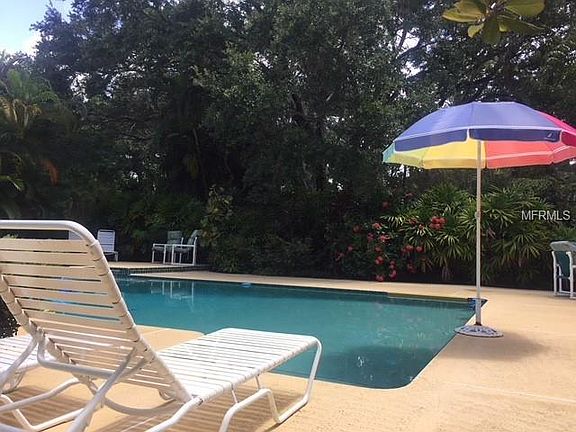 3rd image of 9497 Antilles Dr