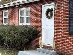 116 Tharp St — Photo 2