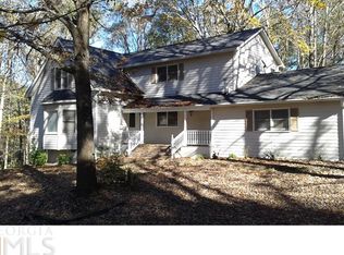 213 Highland Hills Rd, Fayetteville, GA 30214