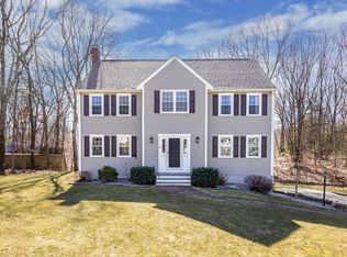 5 Ashbury Dr, Franklin, MA 02038