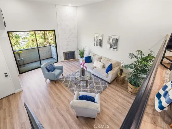 1832 Oak Tree Dr APT 8, Los Angeles, CA 90041