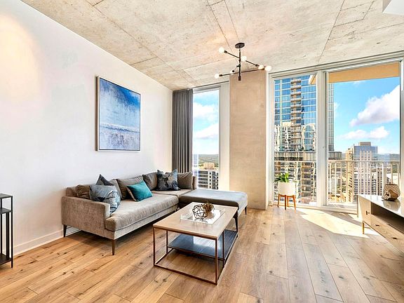 3rd image of 360 Nueces St APT 3506