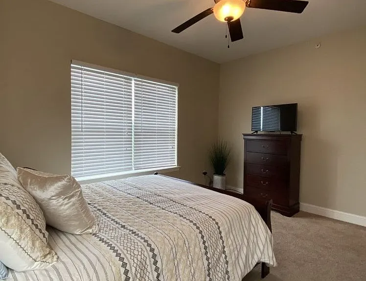 Eagle View Luxury Apartments — Photo 217