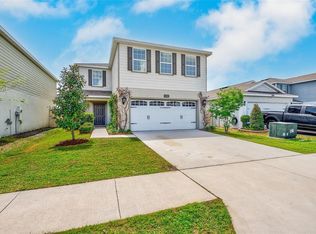 35206 Brienne St, Zephyrhills, FL 33541