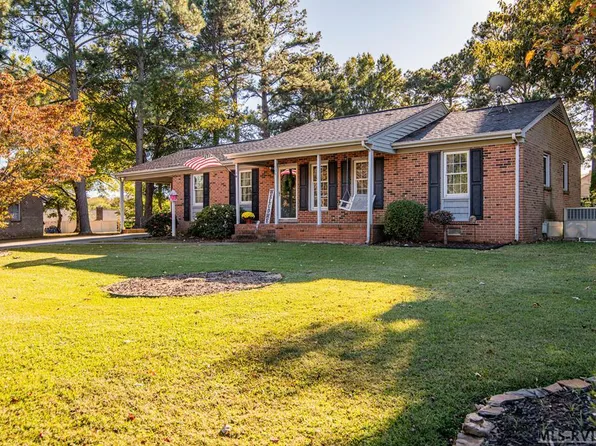 104 Mina Dr, Roanoke Rapids, NC 27870