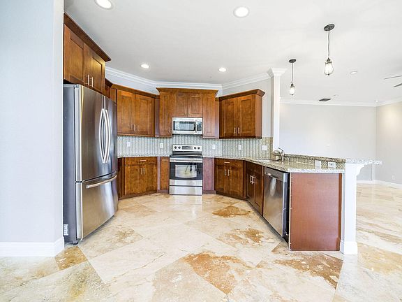 4th image of 7173 Chesapeake Cir