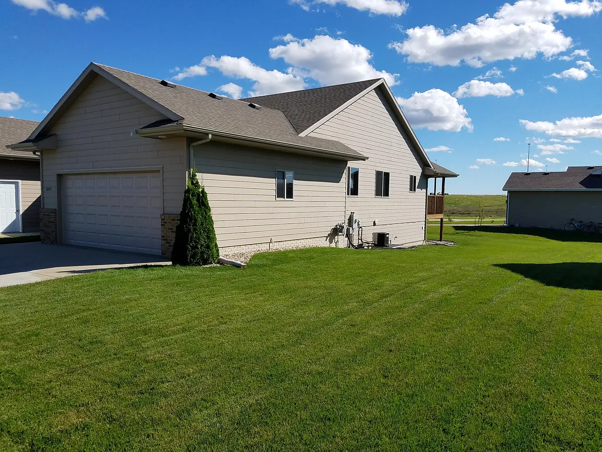 Building Photo - 5603 W Bakker Park Dr
