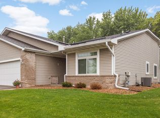 842 Monet Ct, Mendota Heights, MN 55120