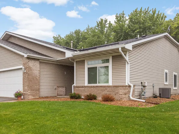 842 Monet Ct, Mendota Heights, MN 55120