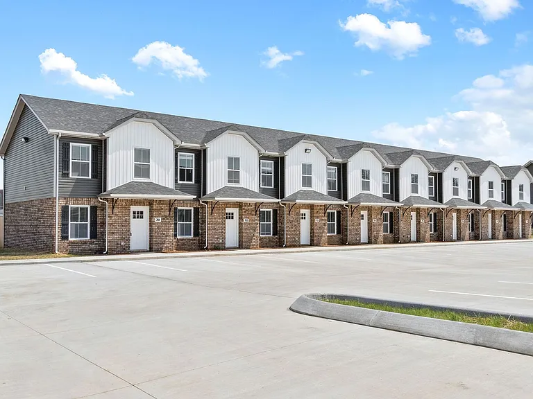 Professional Park Townhomes — Photo 17