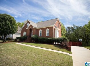 174 Grande View Ln, Maylene, AL 35114