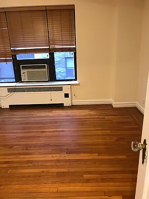 Rented by Paulette Brown | media 8