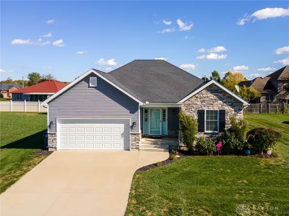 839 Governors Rd, Troy, OH 45373