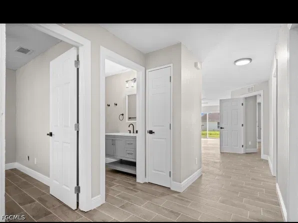 4541 27th St SW, Lehigh Acres, FL