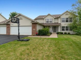 1212 Union Dr, Davis Junction, IL 61020