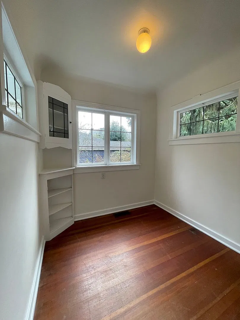 2Bd/1Ba Shoreline House — Photo 4