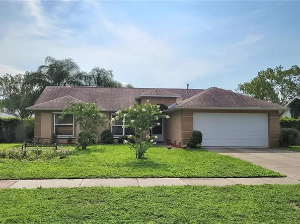 1401 Hendren Dr, Deland, FL 32724