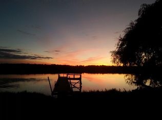 N4567 Fox River Dr, Princeton, WI 54968