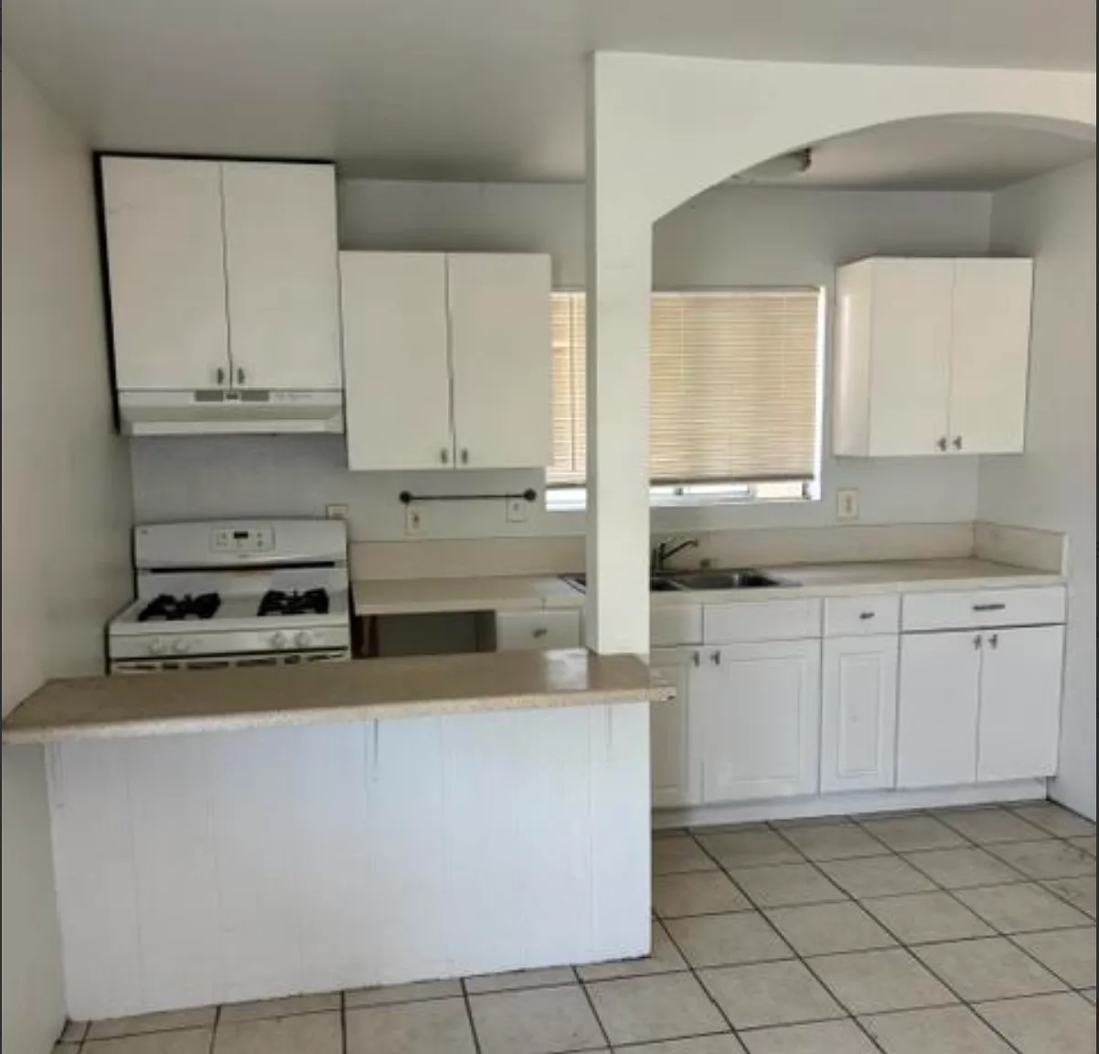 1/2 Elm Ave, Fontana — Photo 1