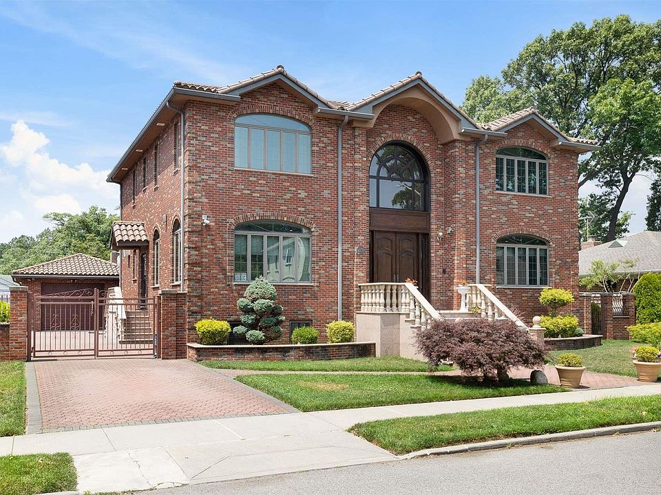 1st image of 64-38 212th Street