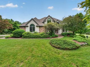 6359 Brandywood Trl, Sun Prairie, WI 53590