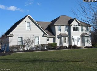 7050 Steeplechase Run, Canfield, OH 44406
