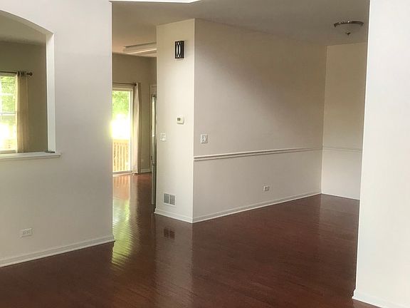 3rd image of 1911 Maureen Dr #29-1