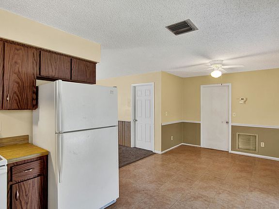4th image of 1780 Cypress Lake Dr