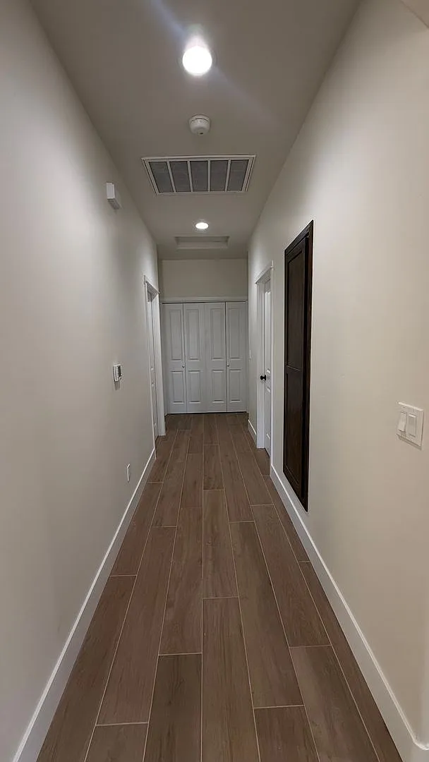 Beautiful Lindsay Home Available Now! — Photo 4