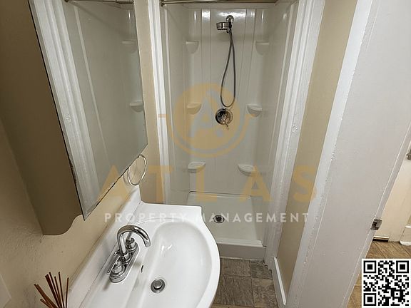 2nd image of 1362 Calistoga Ave APT 4