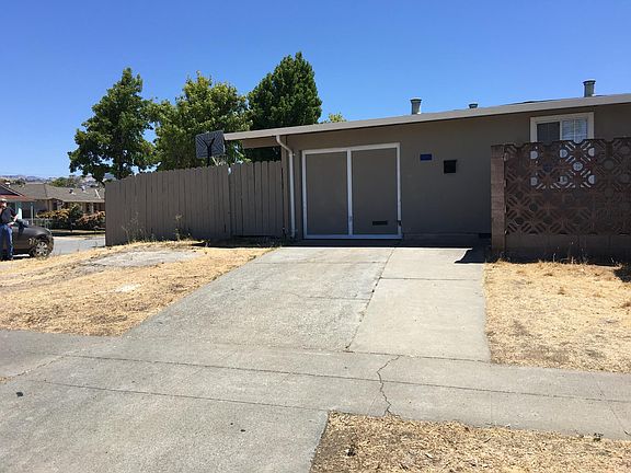 5th image of 3170 Gawain Dr