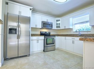 421 NE 88th St, El Portal, FL 33138