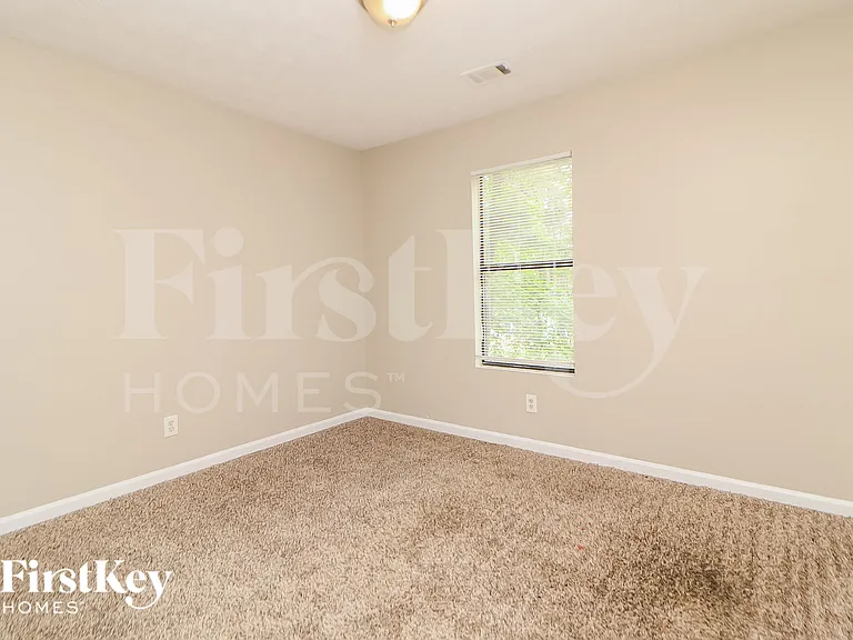 3346 Clevemont Way — Photo 12